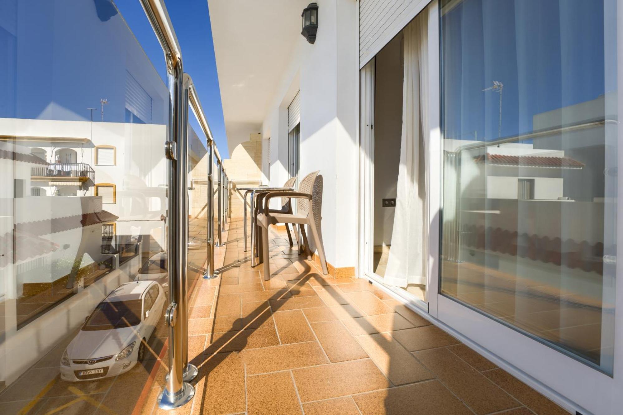 Hotel Apartamentos Loto Conil Conil De La Frontera Exterior foto